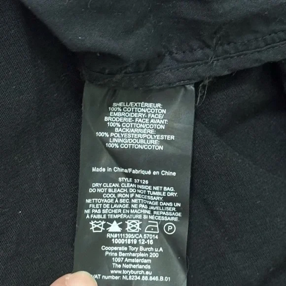 Tory Burch Women’s Mariana Eyelet Embroidered Black Blouse Scalloped Edges S - Picture 6 of 6